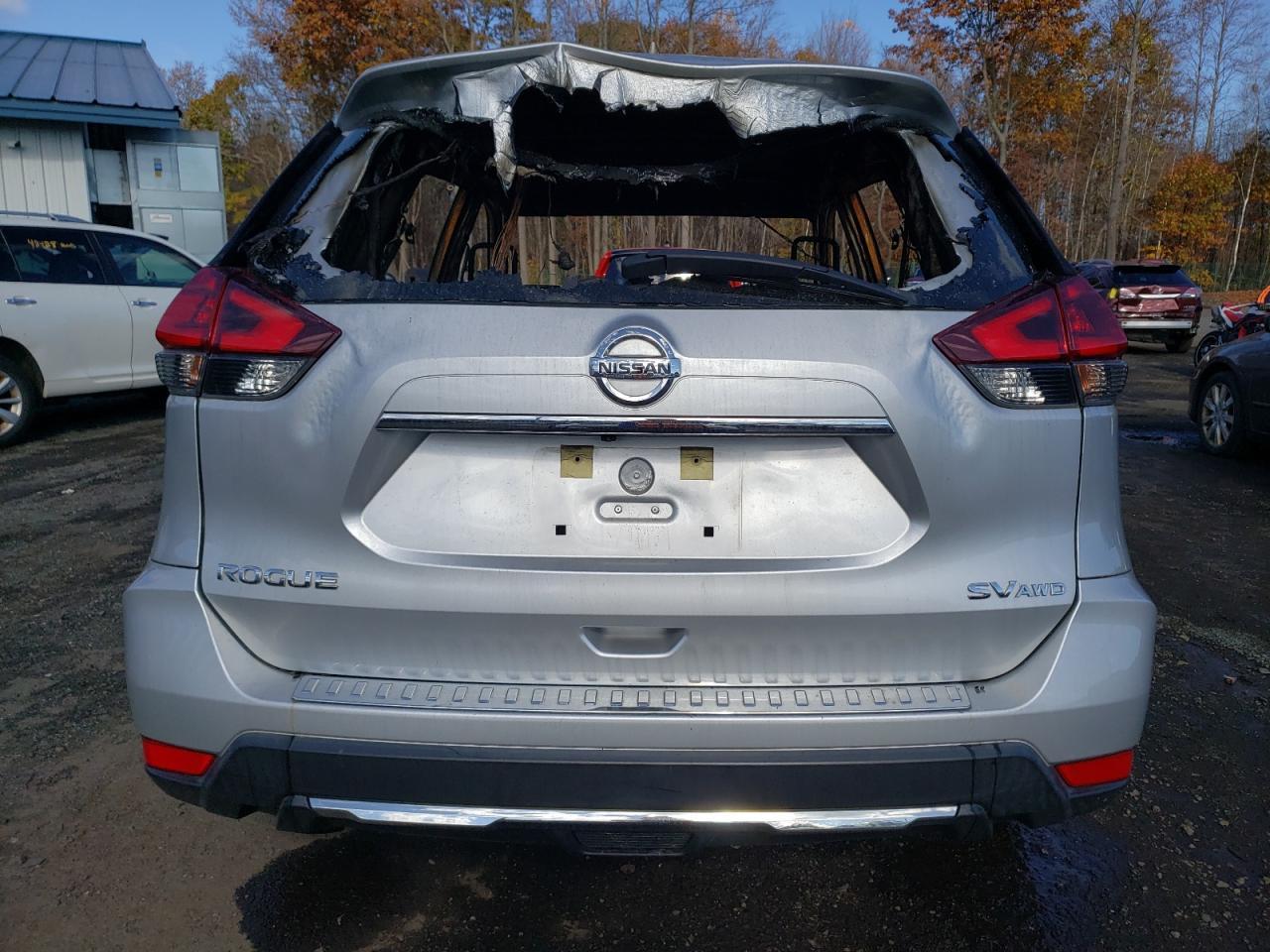 2018 NISSAN ROGUE S - Фото 6