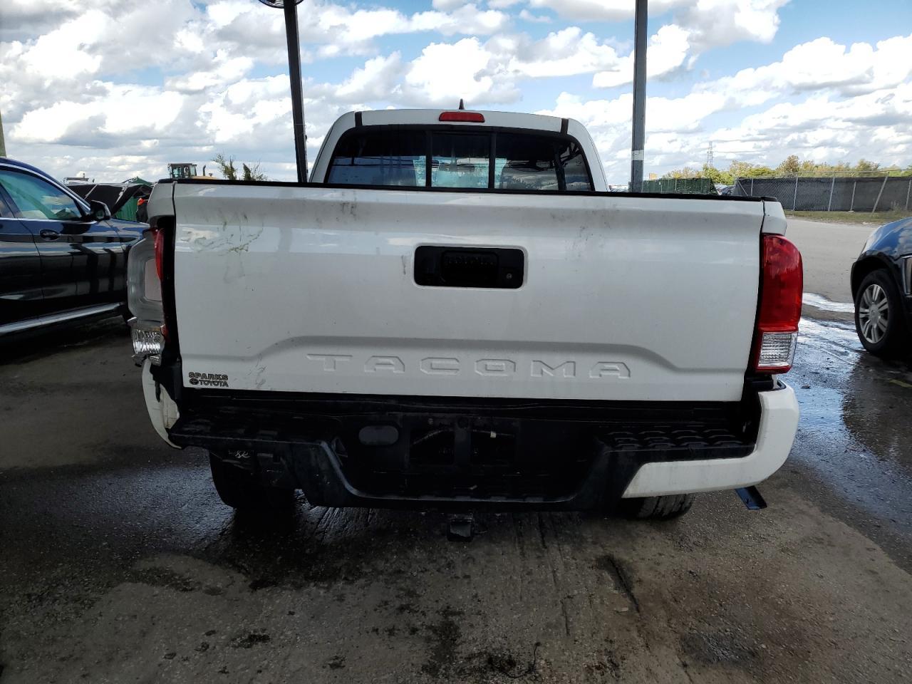 2017 TOYOTA TACOMA ACC - Фото 6