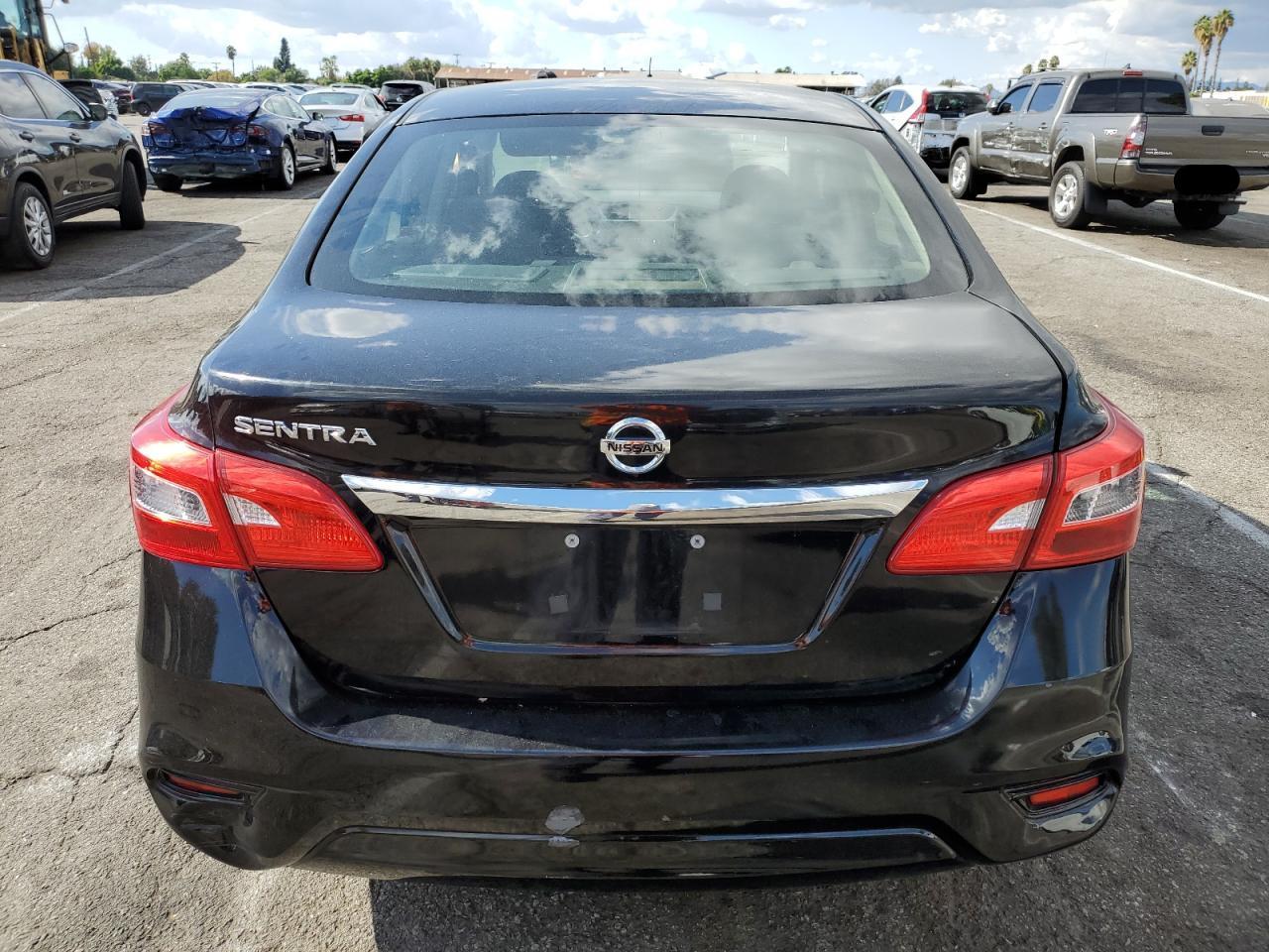 2017 NISSAN SENTRA S - Фото 6