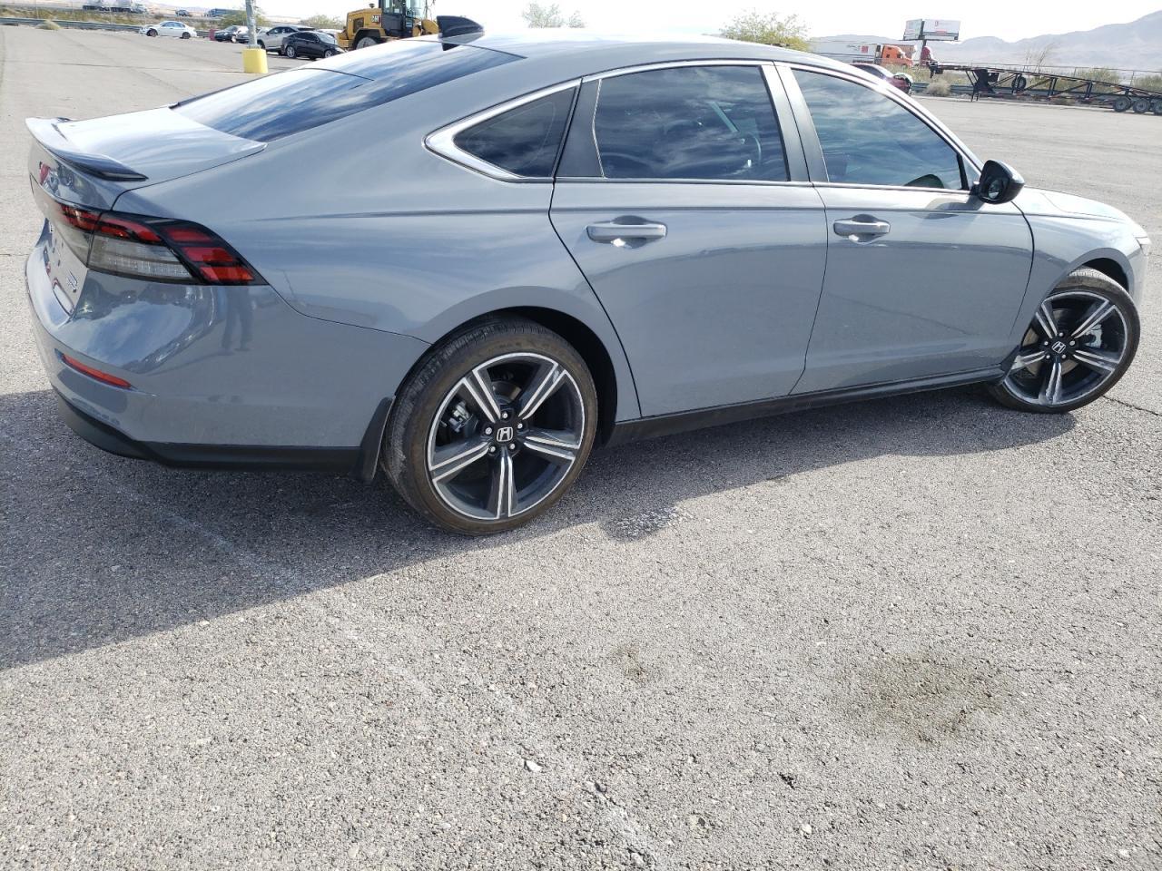 2023 HONDA ACCORD HYB - Image 3