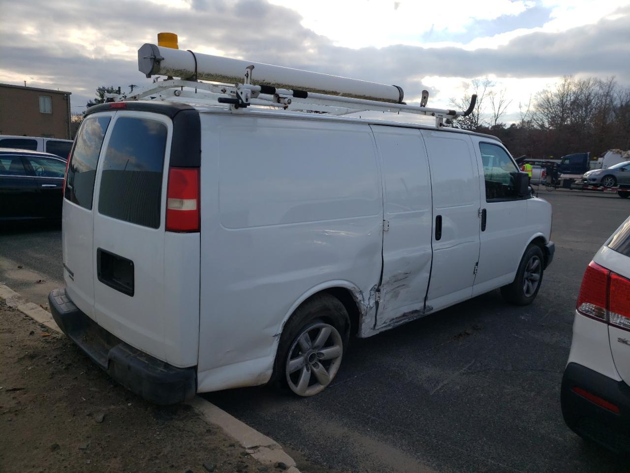 2014 CHEVROLET EXPRESS G1 - Image 3