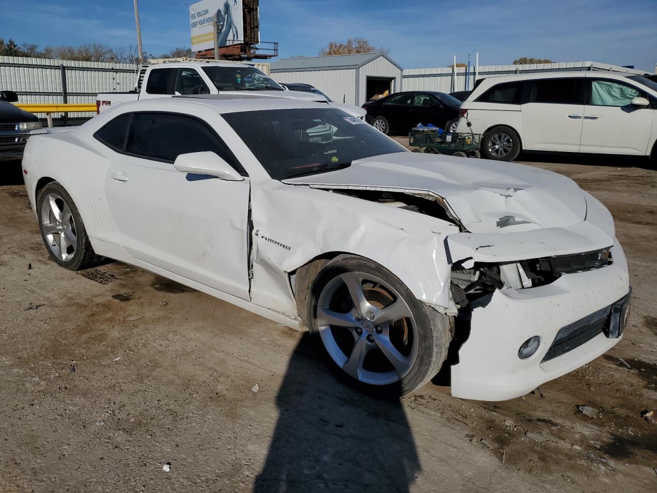 2015 CHEVROLET CAMARO LT - Image 4