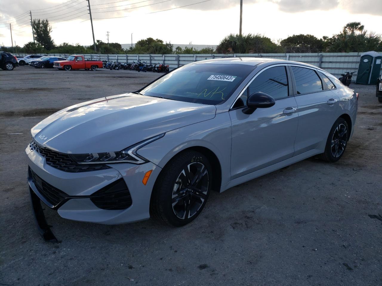 2023 KIA K5 GT LINE