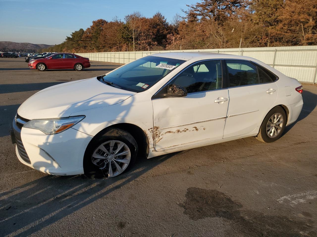2016 TOYOTA CAMRY LE