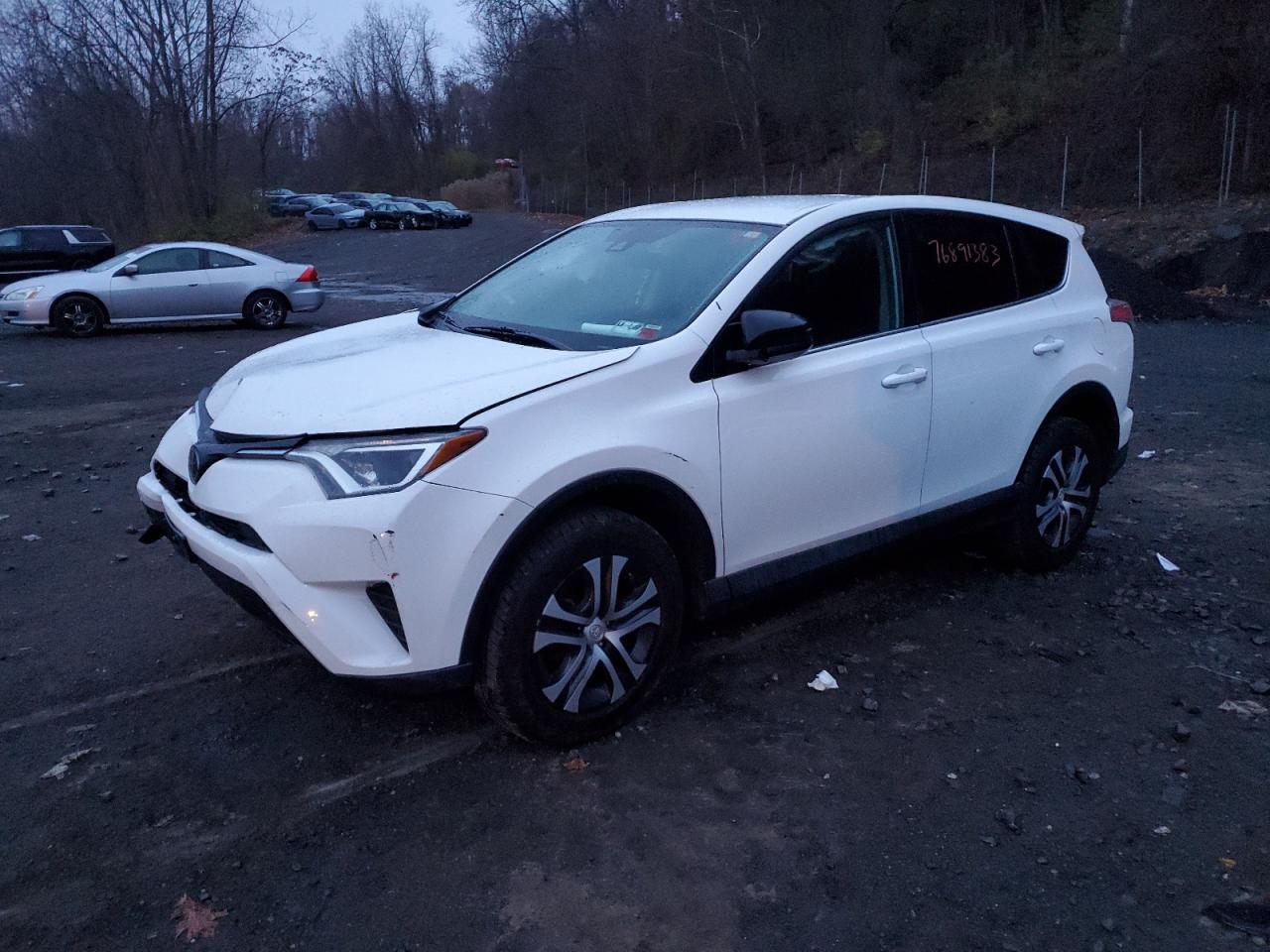 2018 TOYOTA RAV4 LE