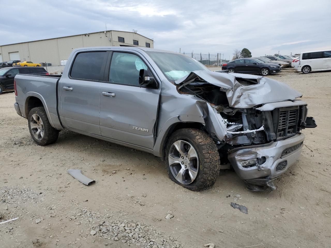 2019 RAM 1500 LARAM - Фото 4