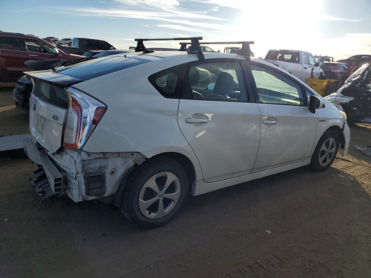 2013 TOYOTA PRIUS - Фото 3