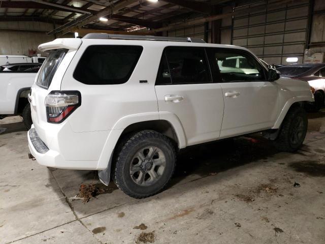 2017 Toyota 4Runner Sr5/Sr5 Premium - Image 3