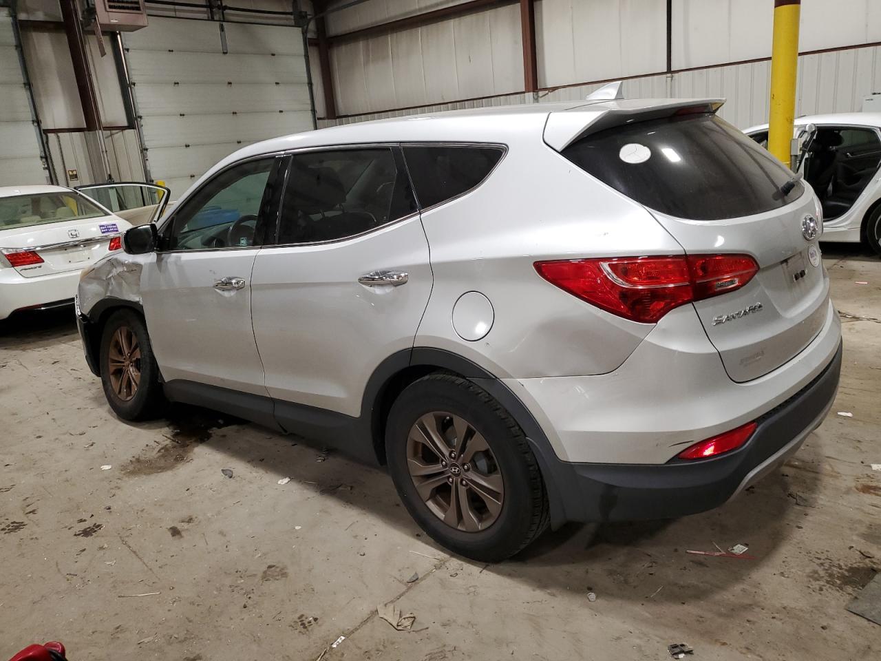 2013 HYUNDAI SANTA FE S - Image 2
