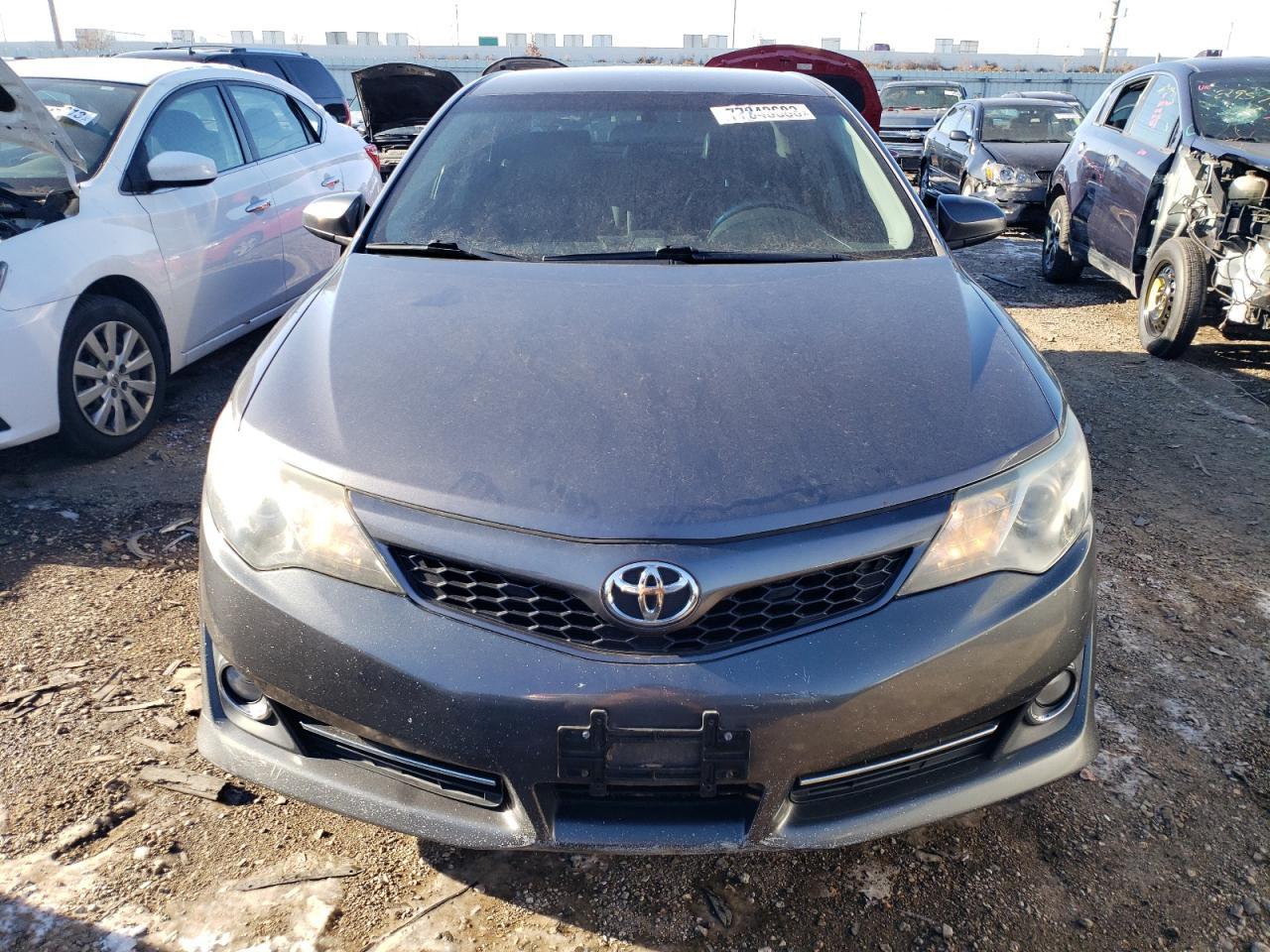 2014 TOYOTA CAMRY L - Фото 5