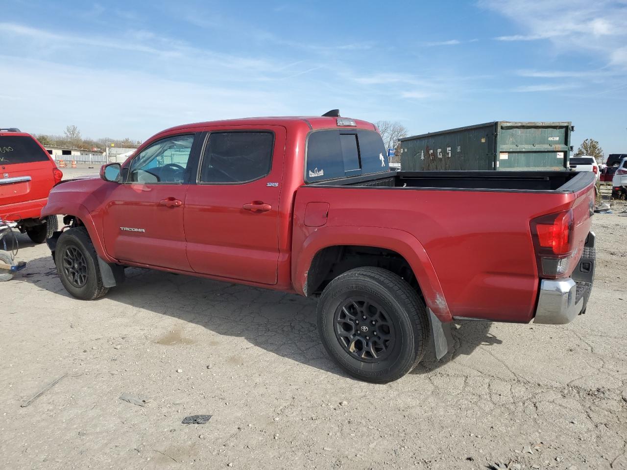 2019 TOYOTA TACOMA DOU - Фото 2