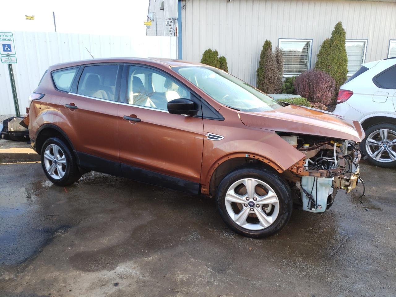 2017 FORD ESCAPE S - Image 4