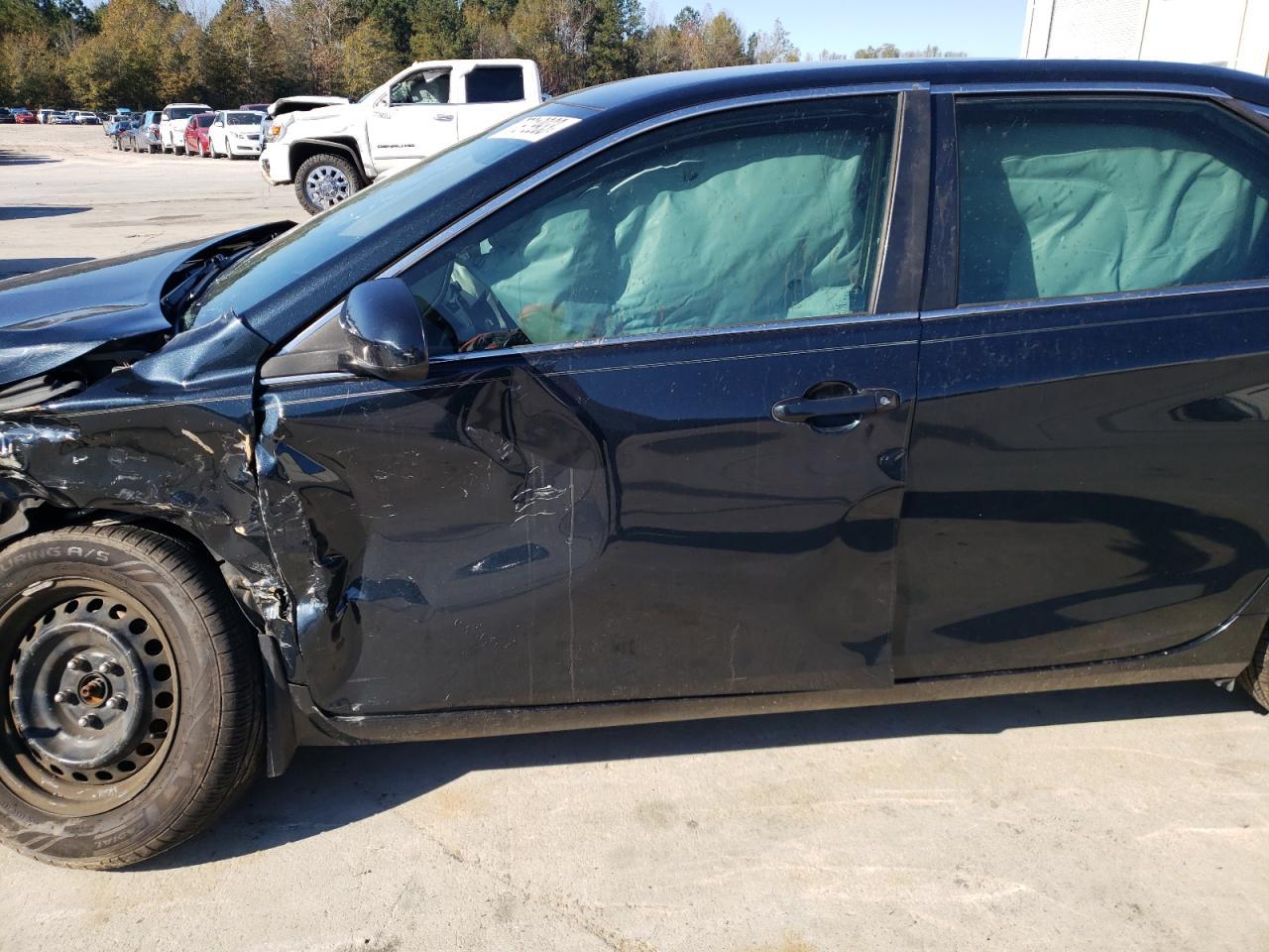 2017 TOYOTA CAMRY LE - Image 7