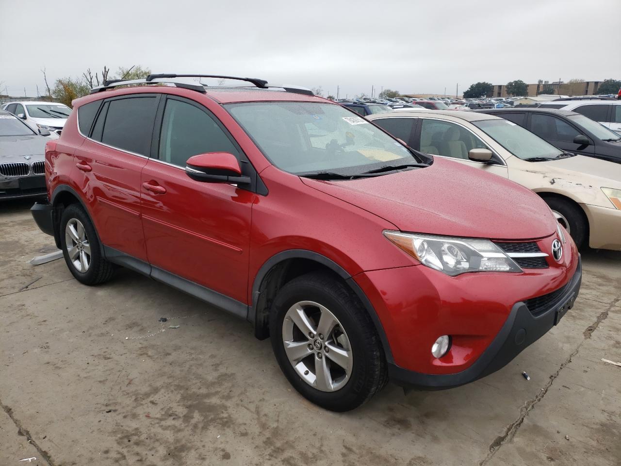 2015 TOYOTA RAV4 XLE - Фото 4