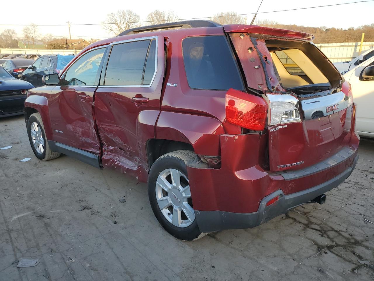 2012 GMC TERRAIN SL - Image 2