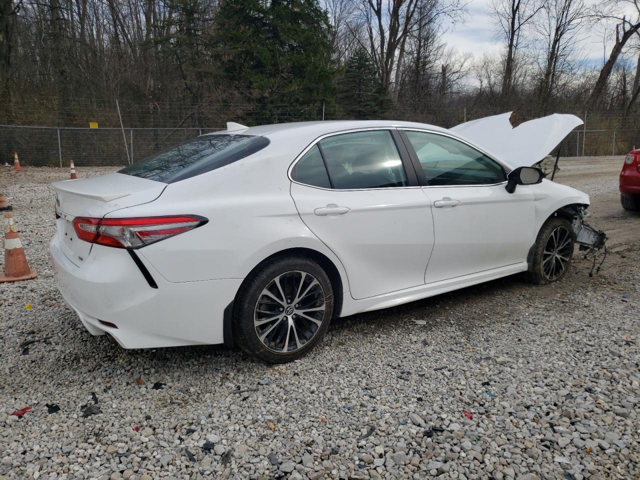 2019 TOYOTA CAMRY L - Image 3