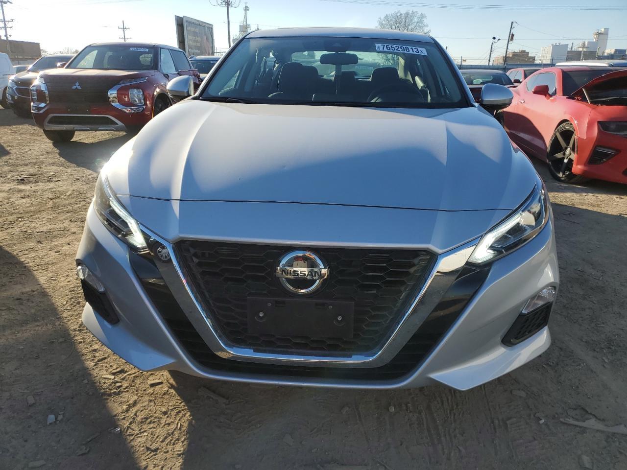 2022 NISSAN ALTIMA SV - Фото 5