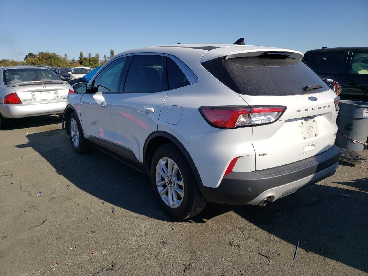 2020 FORD ESCAPE SE - Image 2