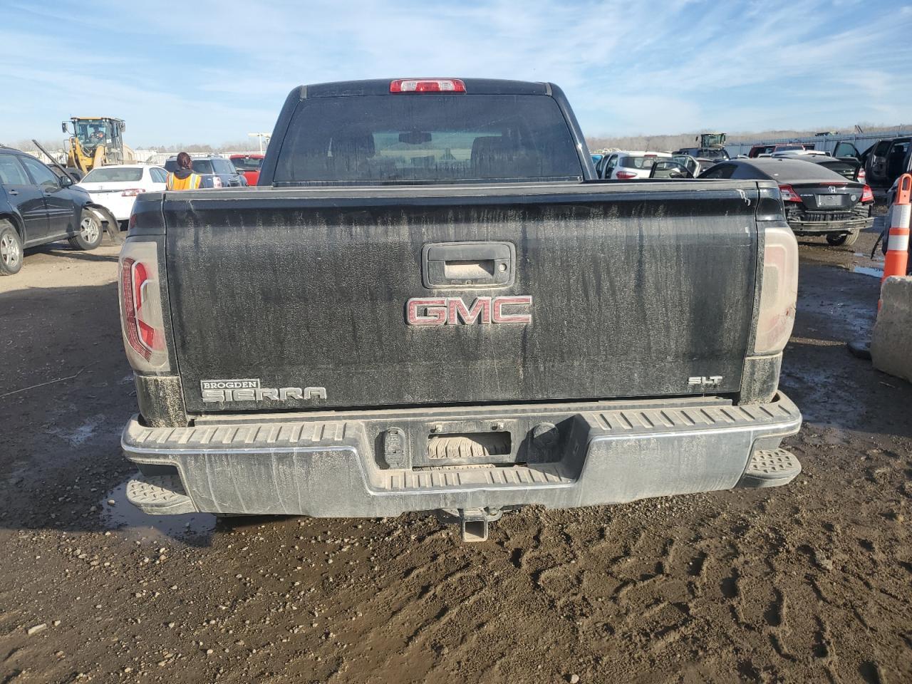 2017 GMC SIERRA K15 - Image 6