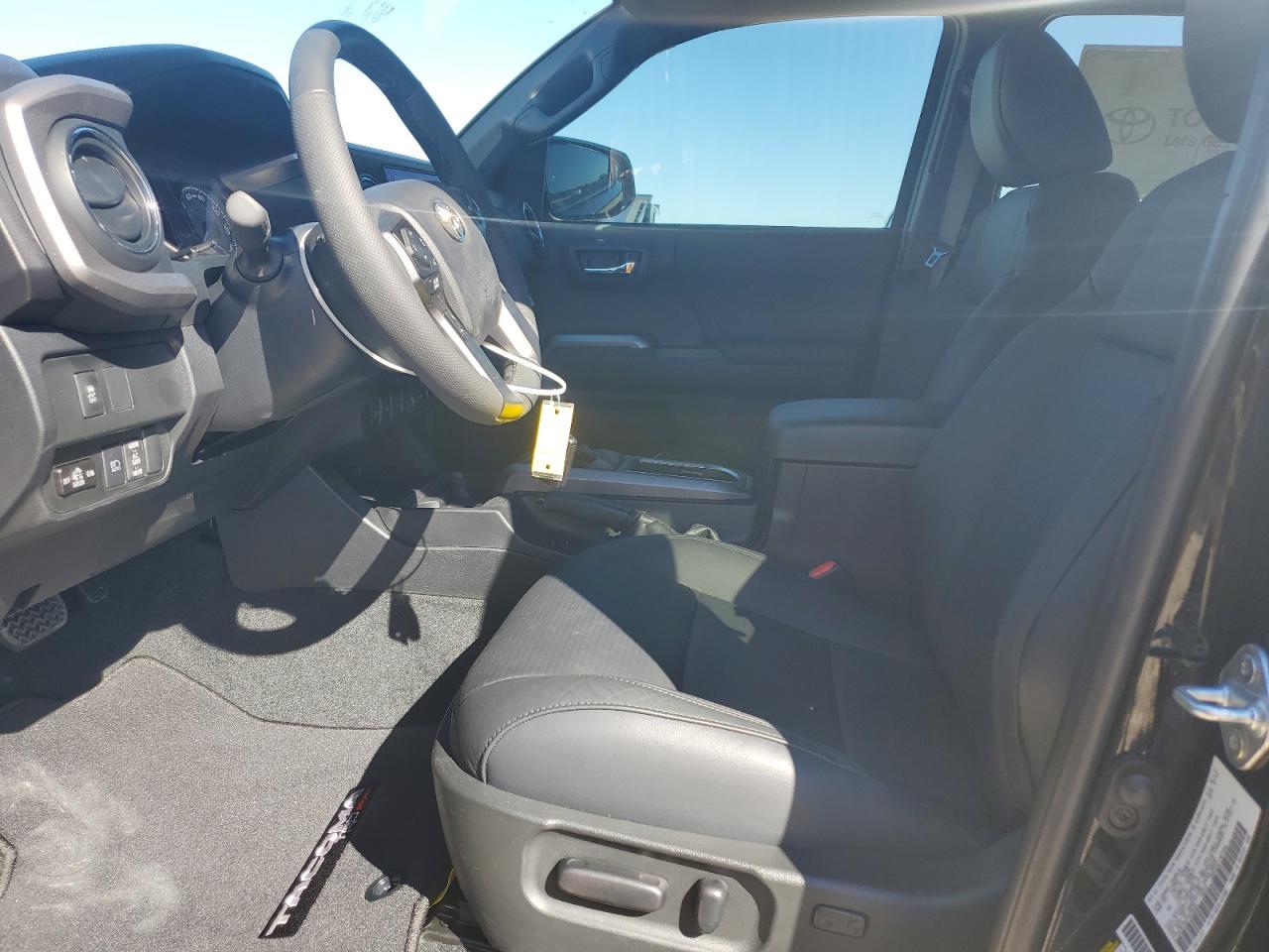 2023 TOYOTA TACOMA DOU - Фото 7