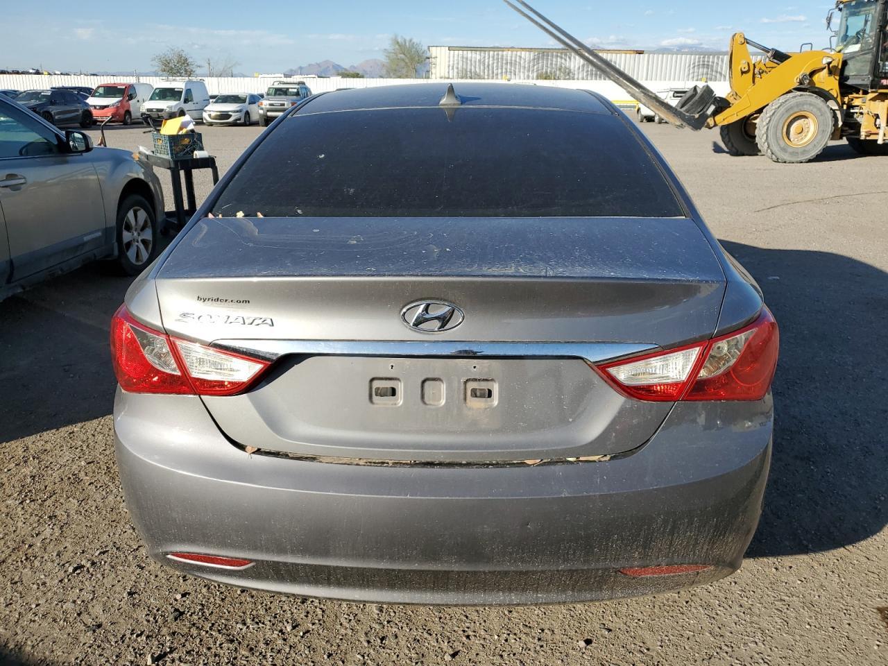 2011 HYUNDAI SONATA GLS - Image 6