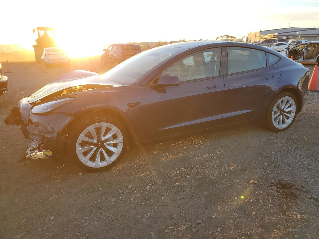 2022 TESLA MODEL 3
