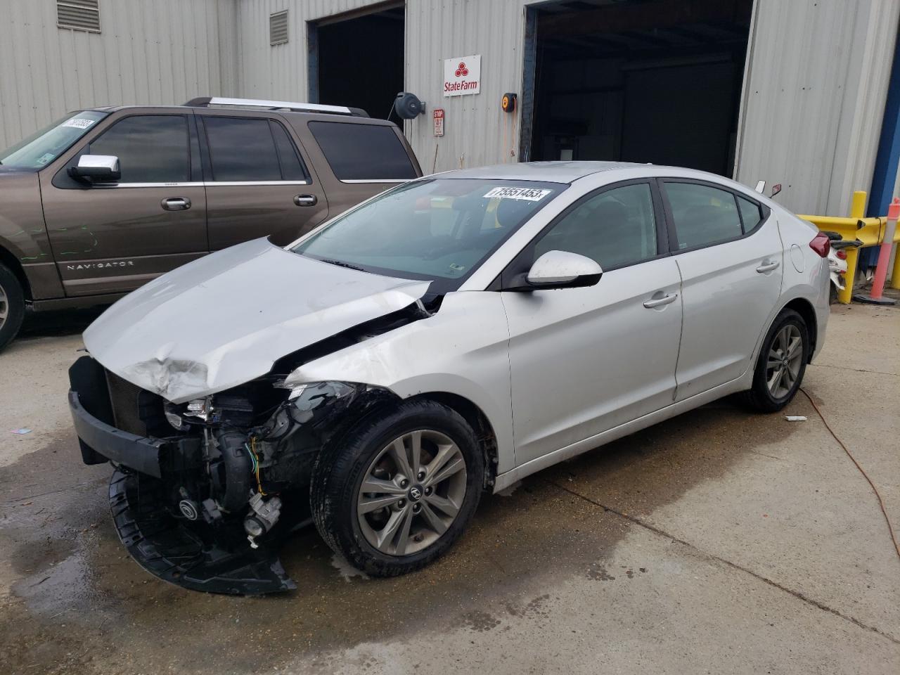 2018 HYUNDAI ELANTRA SE