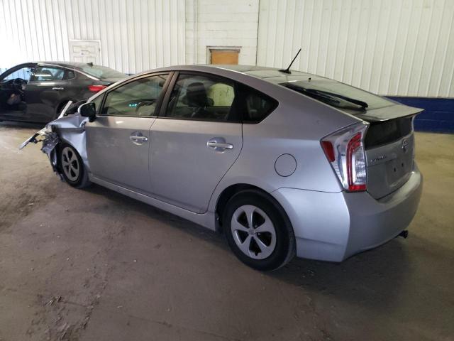 2013 Toyota Prius - Image 2
