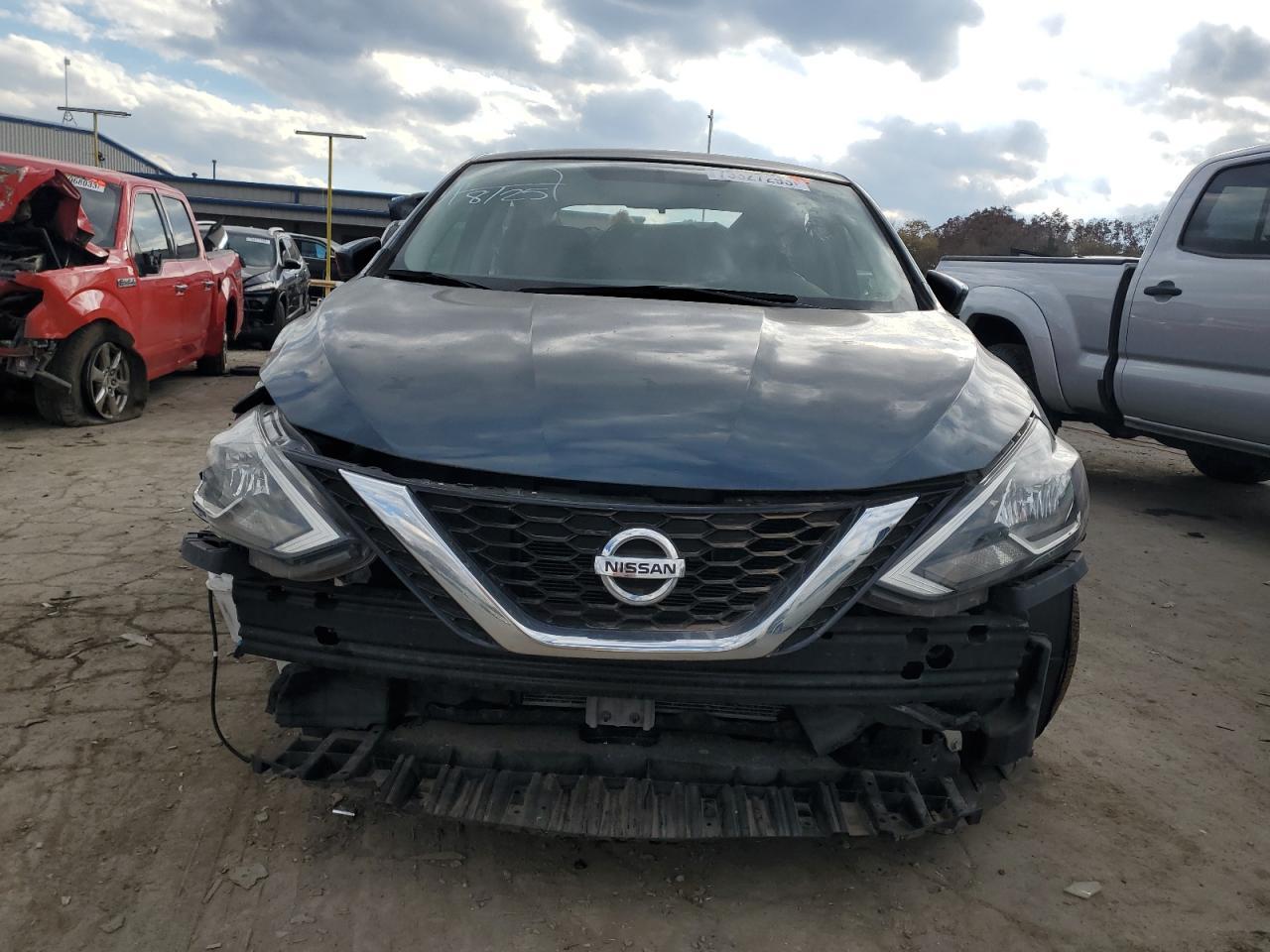 2017 NISSAN SENTRA S - Фото 5