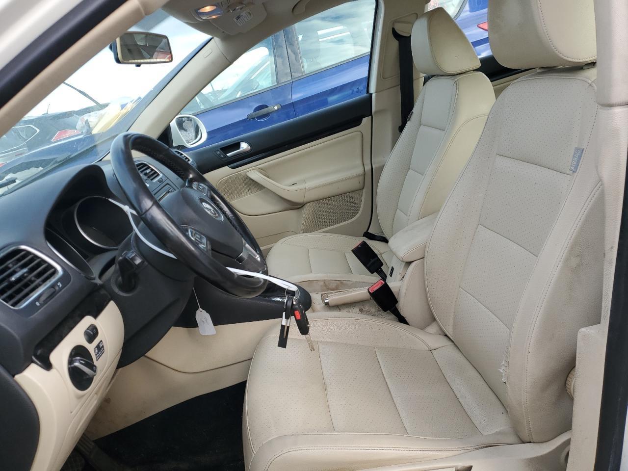 2013 VOLKSWAGEN JETTA TDI - Фото 7