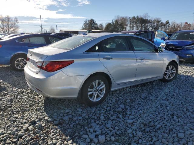 2013 Hyundai Sonata Gls - Image 3