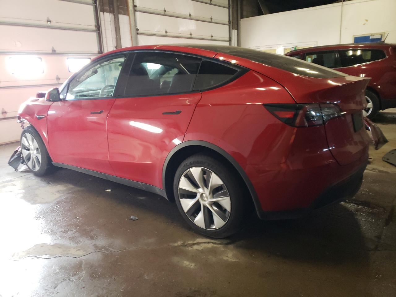 2023 TESLA MODEL Y - Фото 2