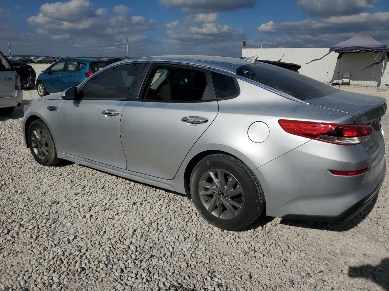 2020 KIA OPTIMA LX - Фото 2