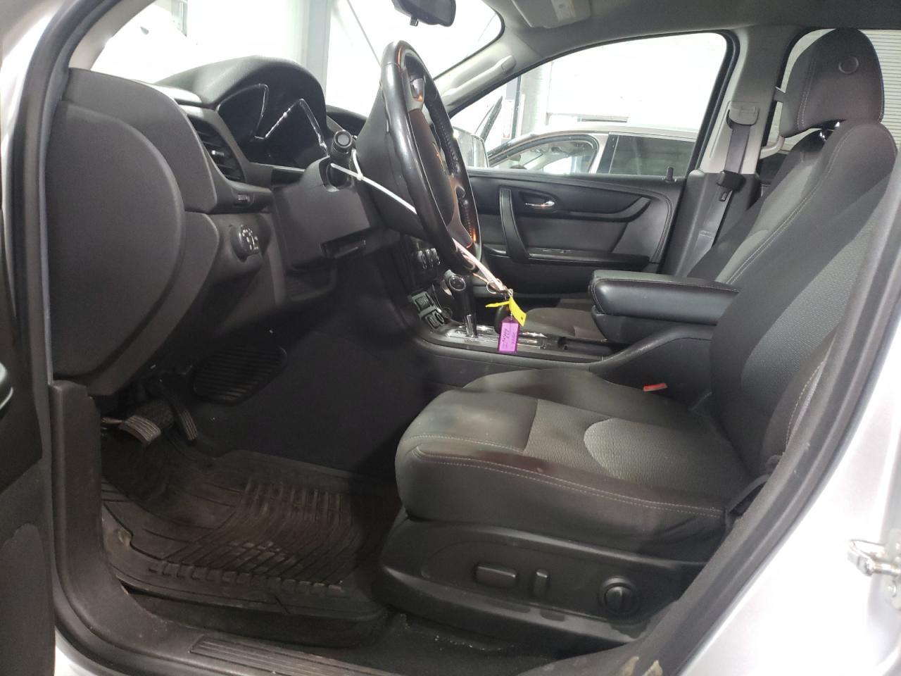 2015 CHEVROLET TRAVERSE L - Image 7