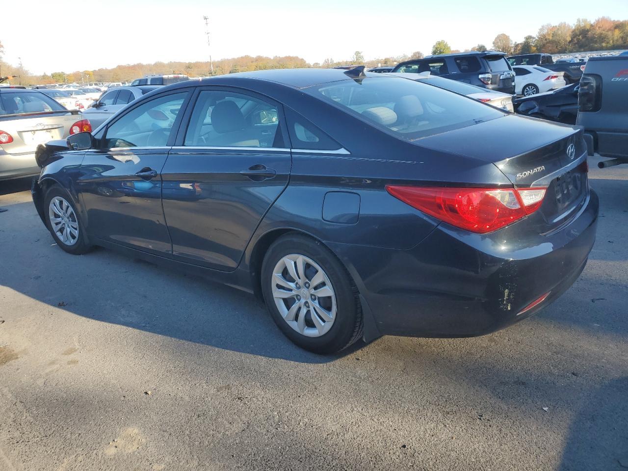 2013 HYUNDAI SONATA GLS - Фото 2