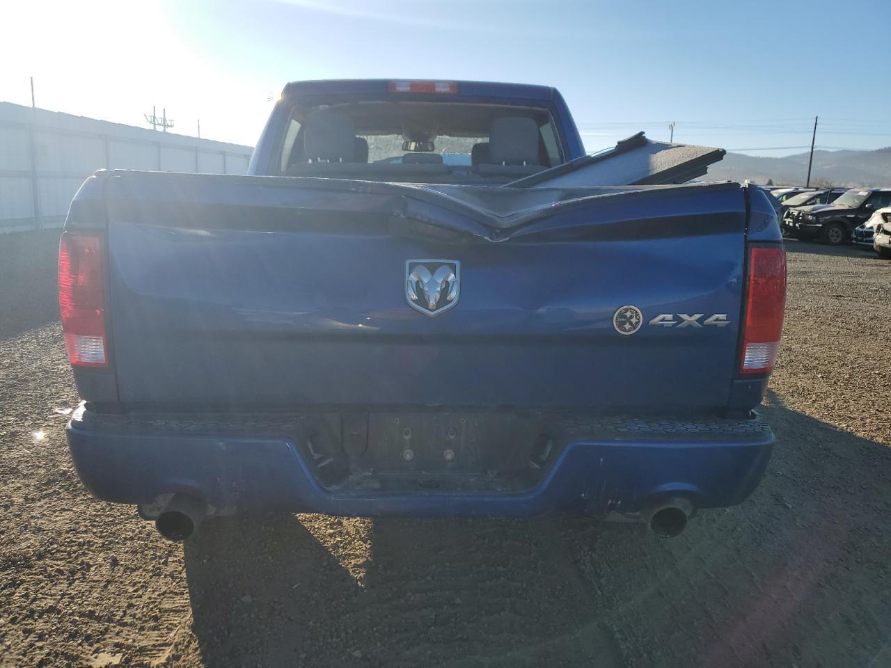 2014 RAM 1500 ST - Фото 6