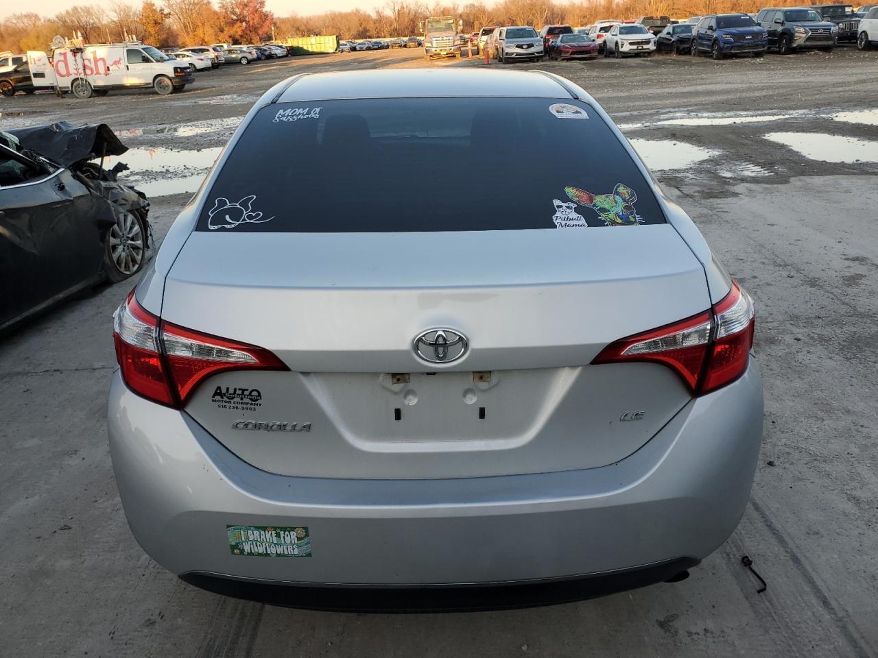 2014 TOYOTA COROLLA L - Image 6