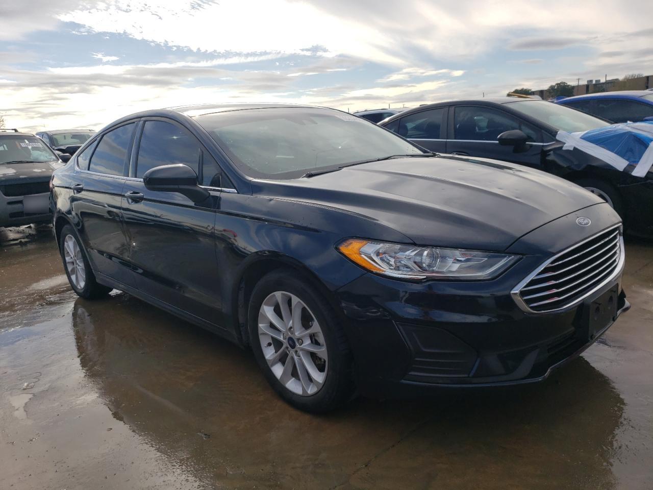 2020 FORD FUSION SE - Image 4
