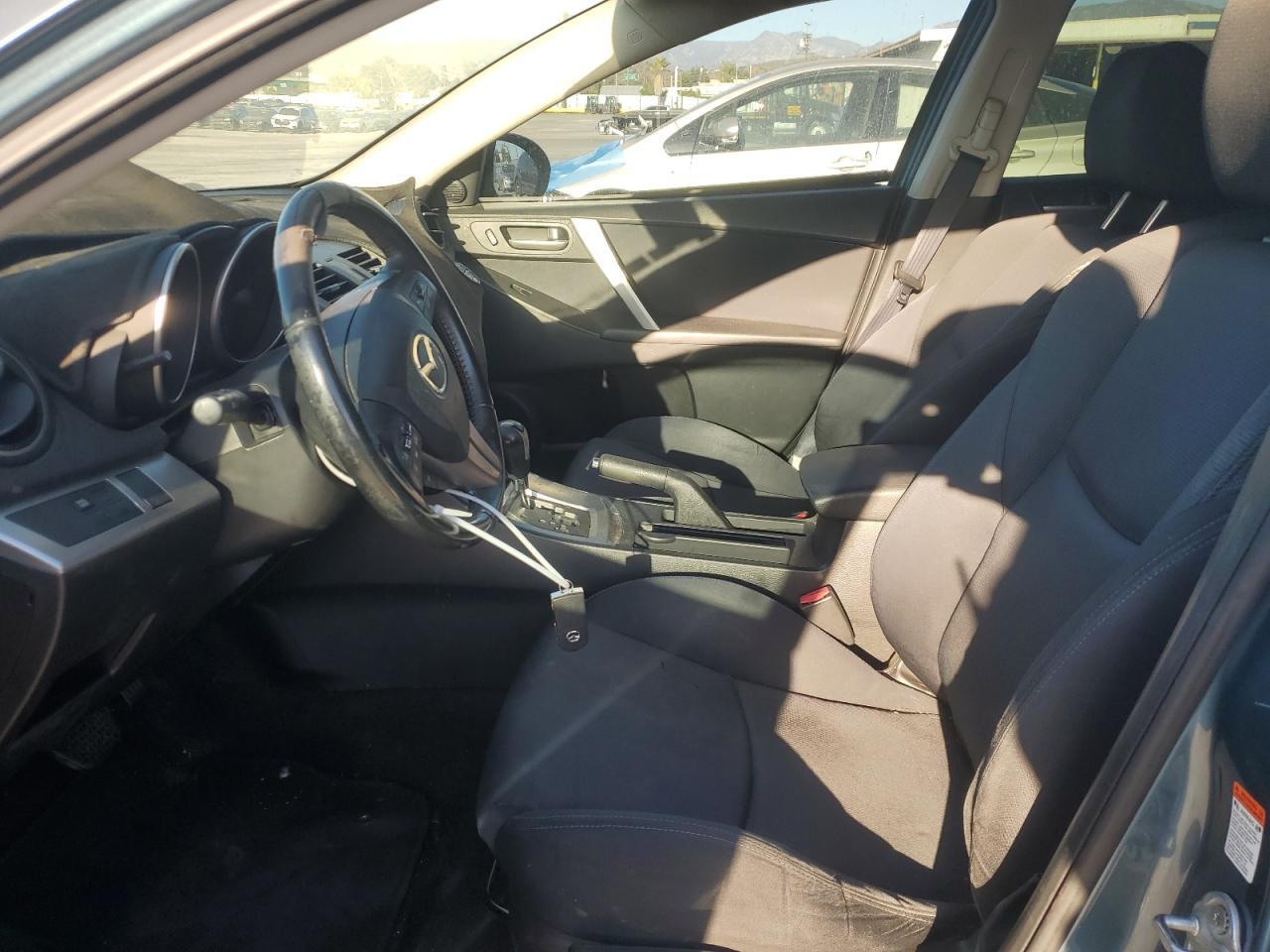 2010 MAZDA 3 S - Фото 7
