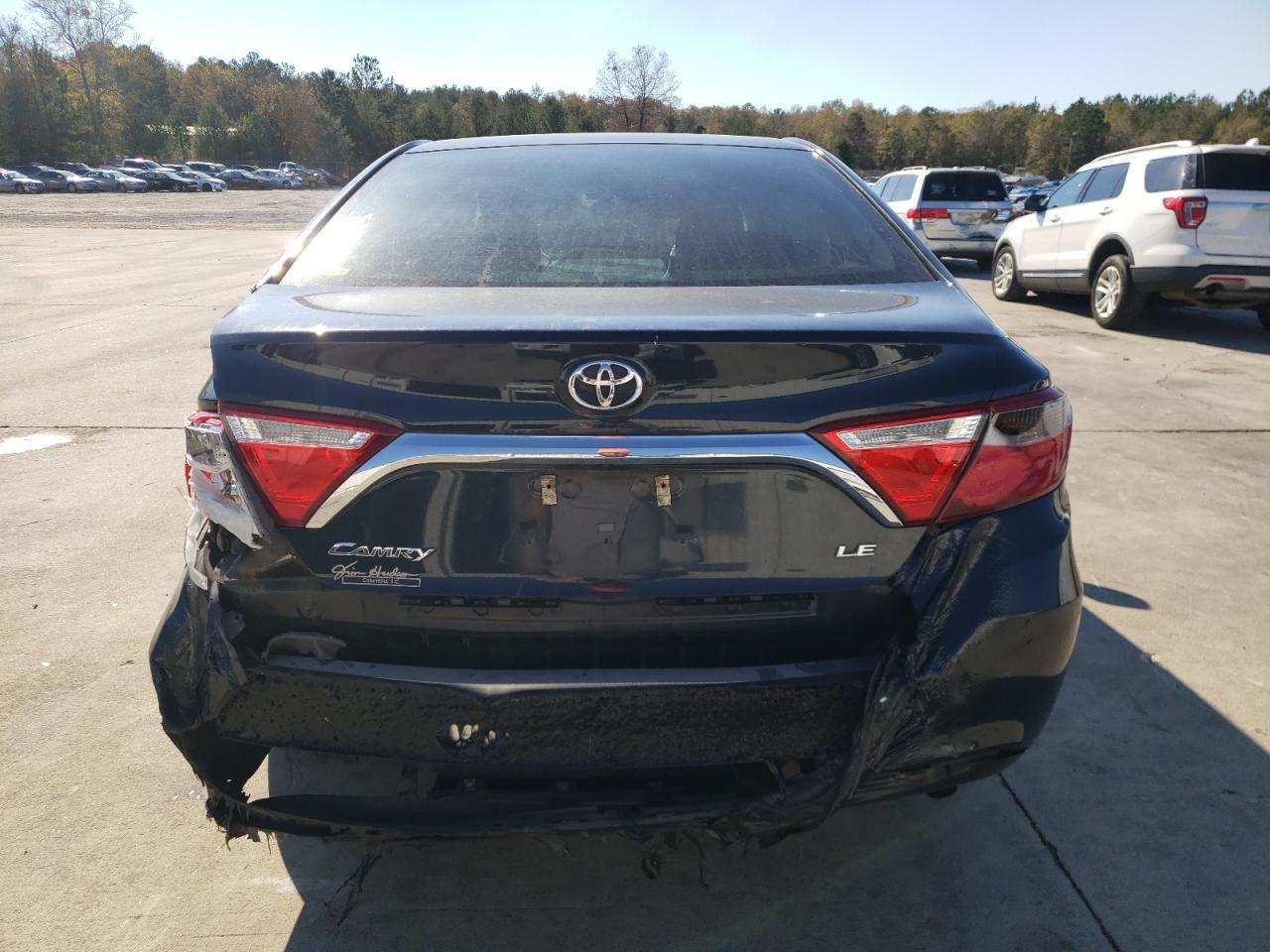 2017 TOYOTA CAMRY LE - Image 6