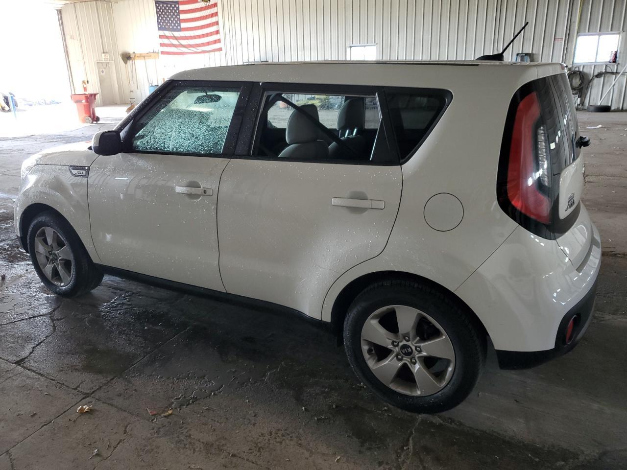 2017 KIA SOUL - Image 2