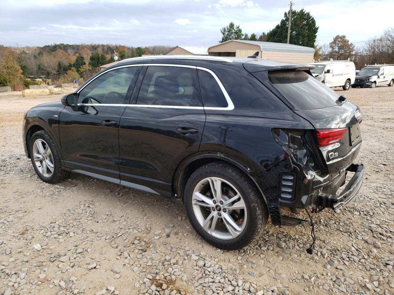 2021 AUDI Q3 PREMIUM - Фото 2