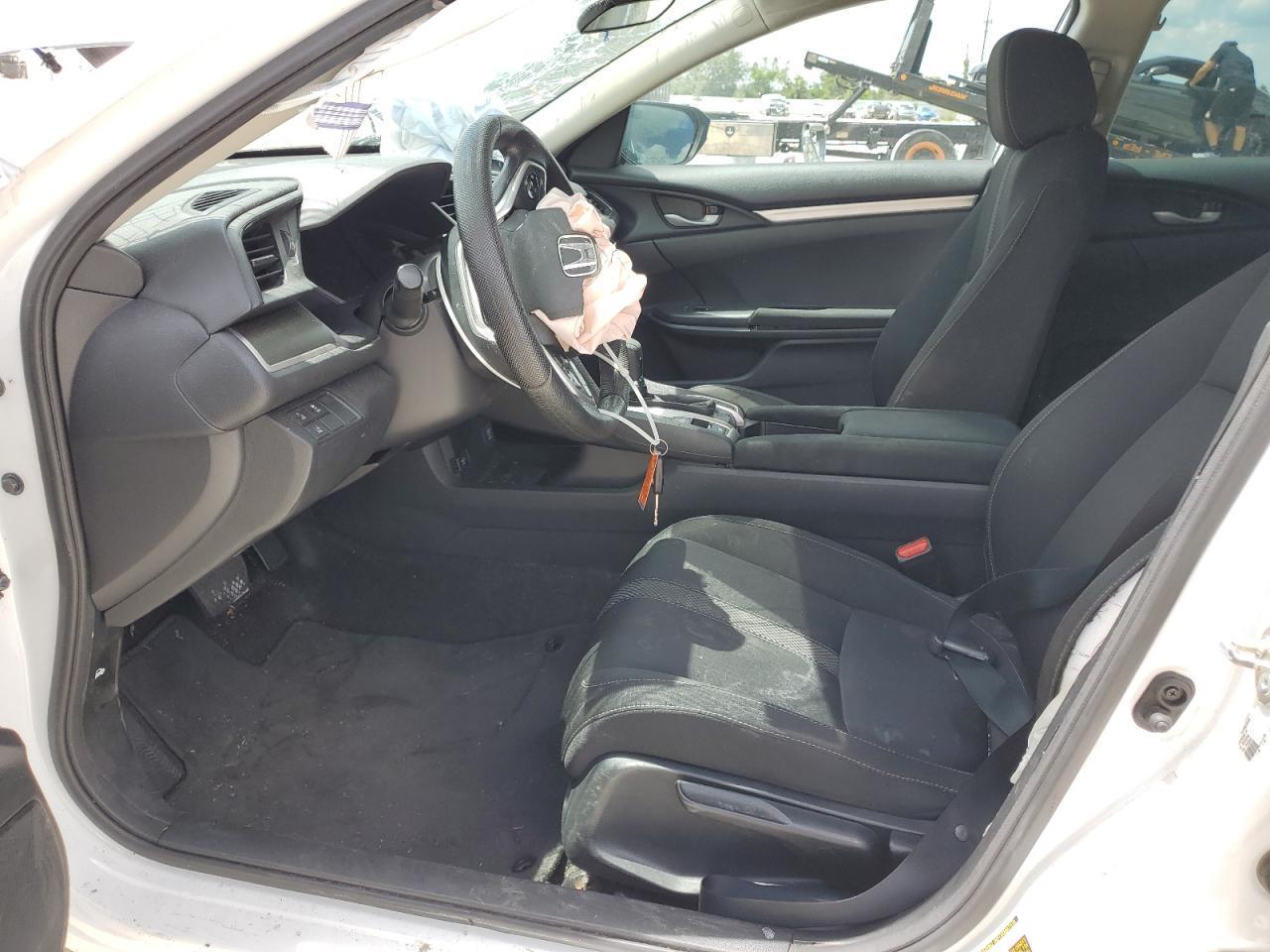 2019 HONDA CIVIC LX - Image 7