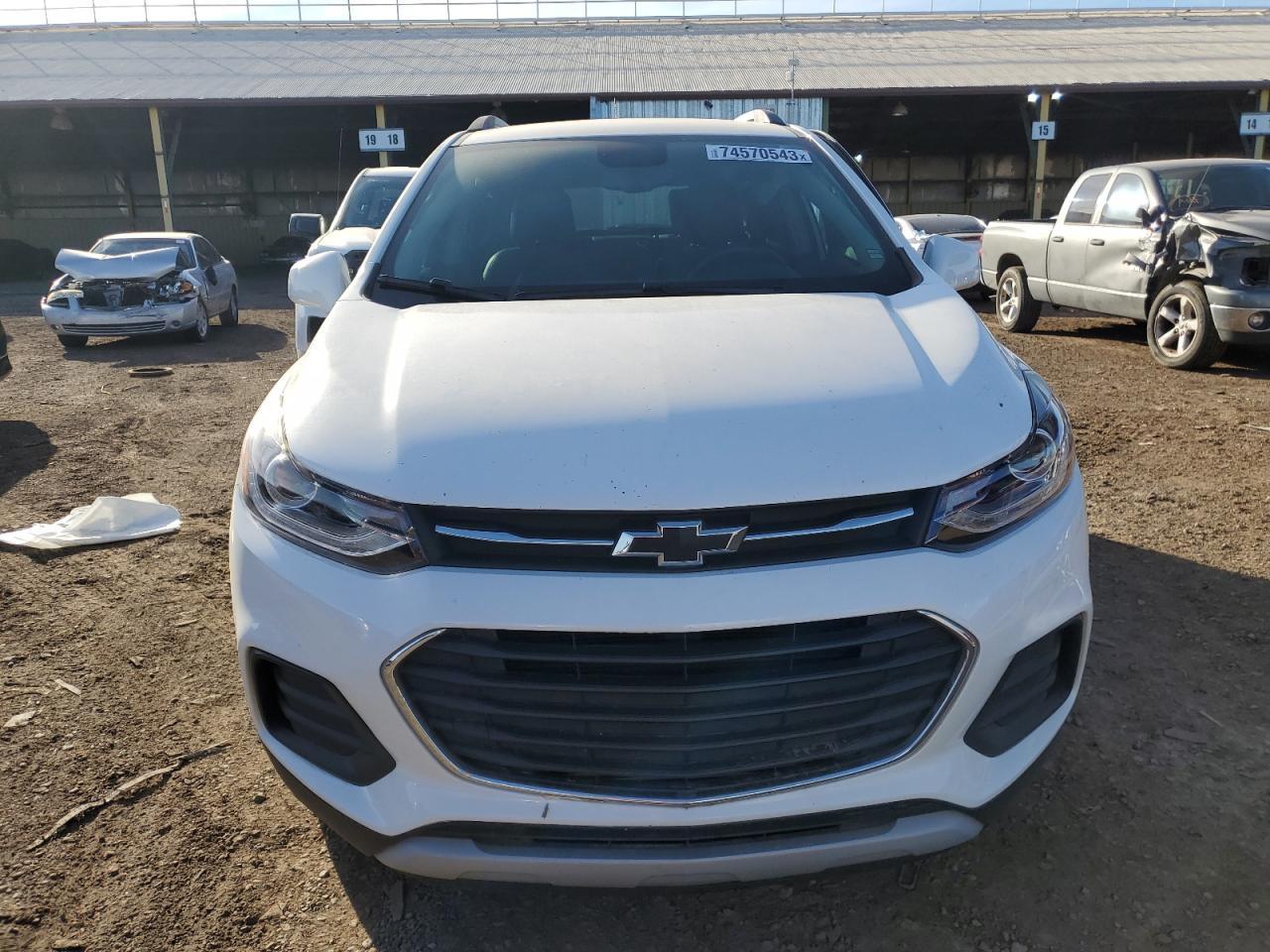 2018 CHEVROLET TRAX 1LT - Image 5