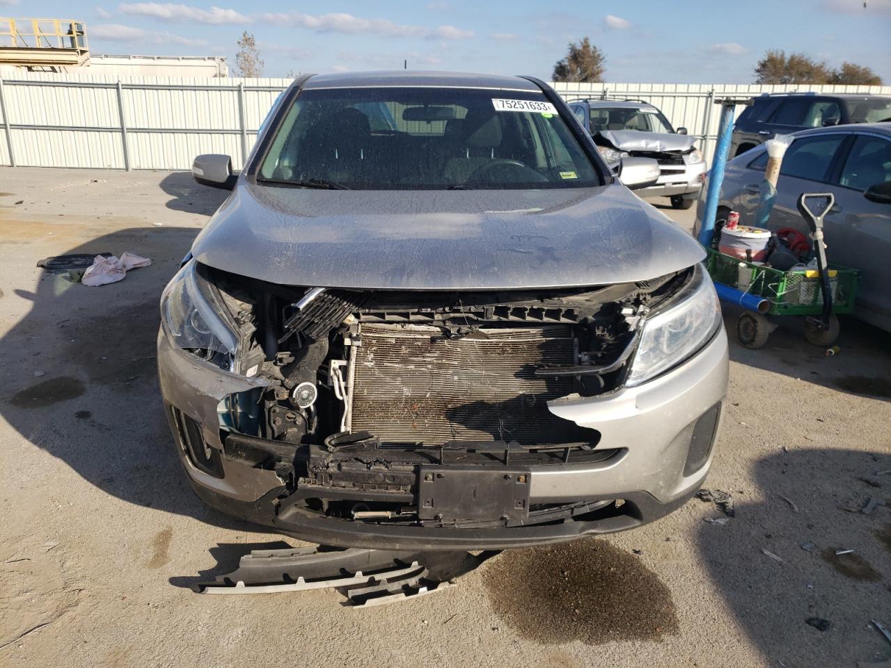 2014 KIA SORENTO LX - Фото 5