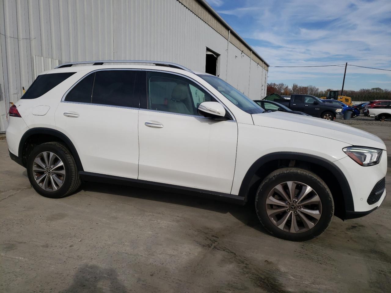 2020 MERCEDES-BENZ GLE 350 4M - Фото 4