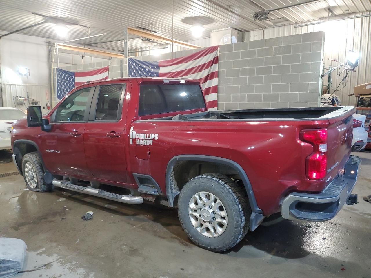 2020 CHEVROLET SILVERADO - Image 2