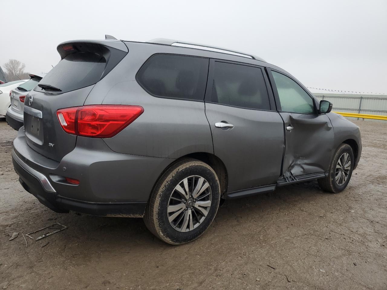 2019 NISSAN PATHFINDER - Фото 3
