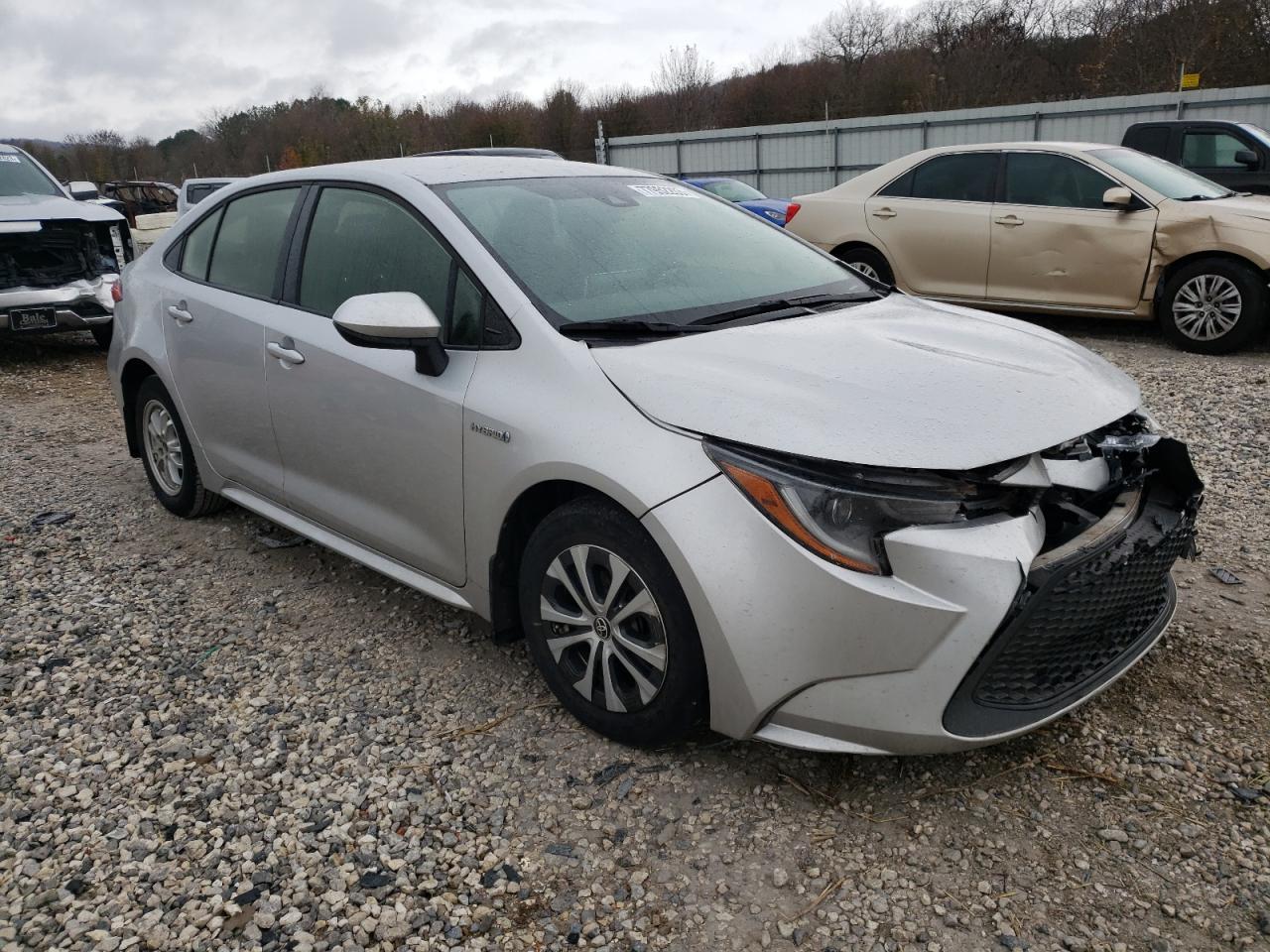 2020 TOYOTA COROLLA LE - Фото 4
