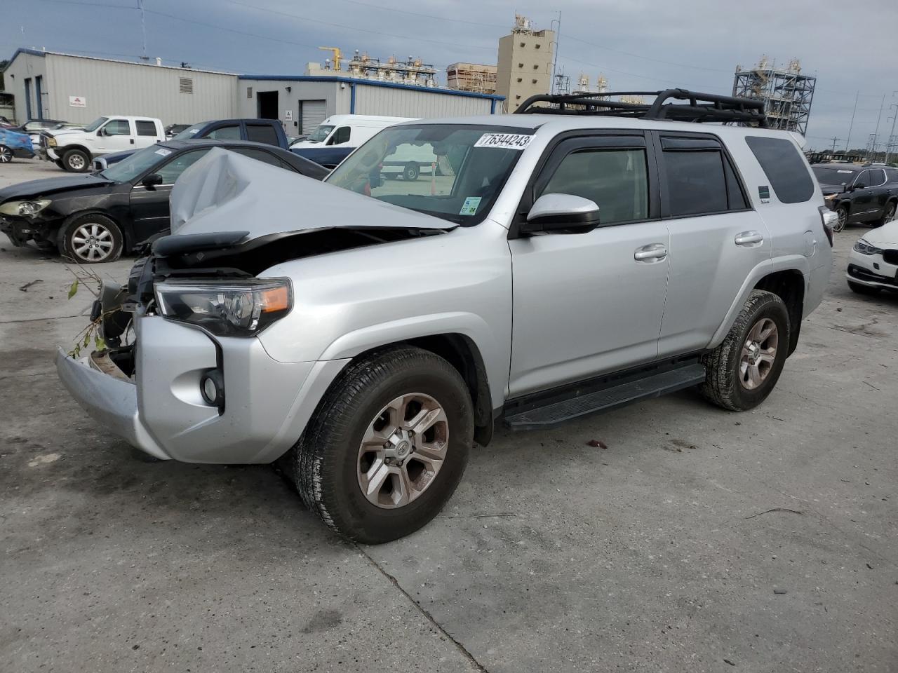 2018 TOYOTA 4RUNNER SR